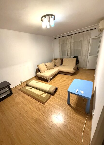 Dristor, str. Fizicienilor, M. Nicolae Grigorescu, bloc din 1983