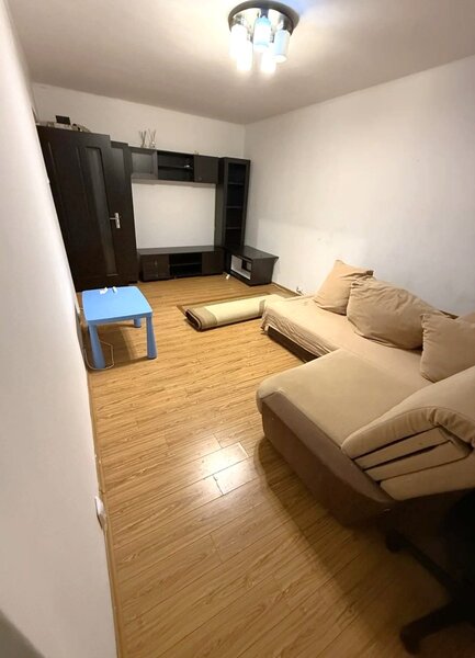 Dristor, str. Fizicienilor, M. Nicolae Grigorescu, bloc din 1983